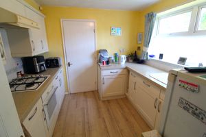 Kitchen- click for photo gallery